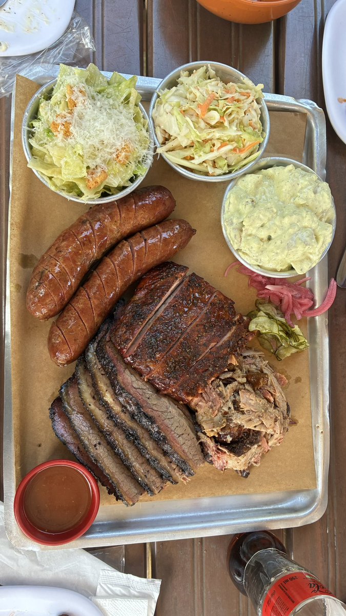Amk_Claudio's tweet photo. Echte Amerikaanse barbecue https://t.co/NiTZpzVR8Y