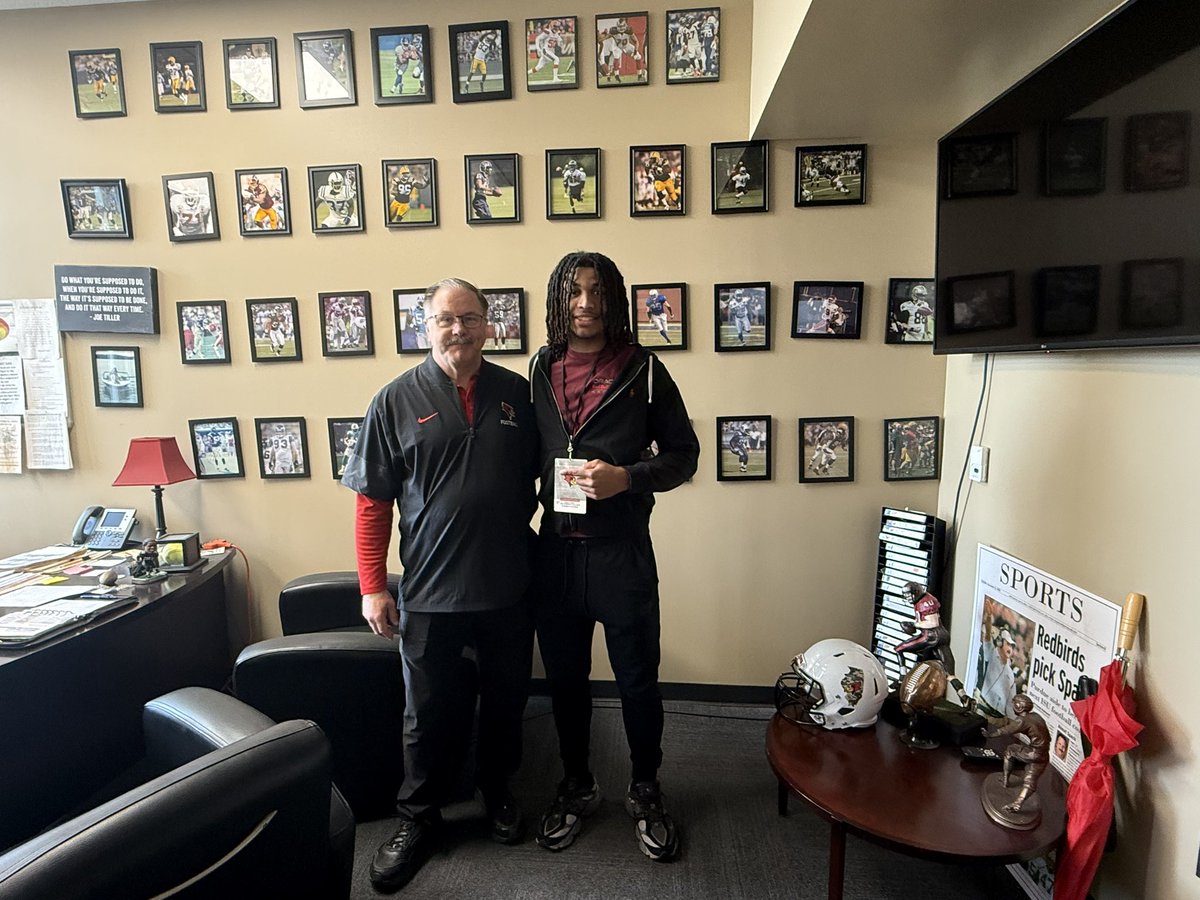 Zechariah Wallace tweet media