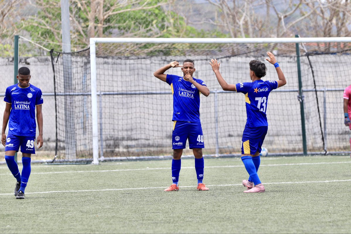 Club Deportivo Universitario tweet media