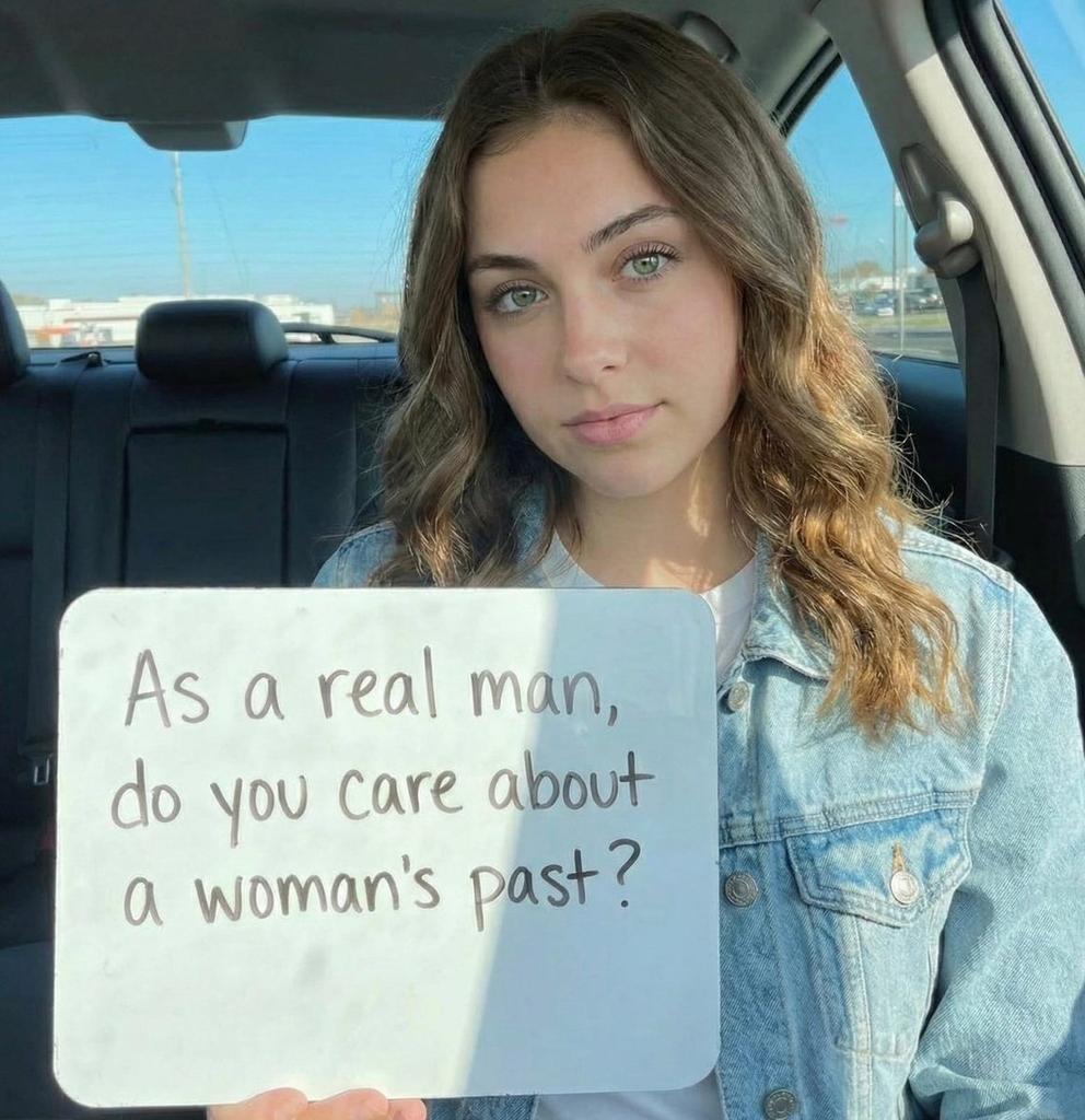 Natalia Hayes tweet media