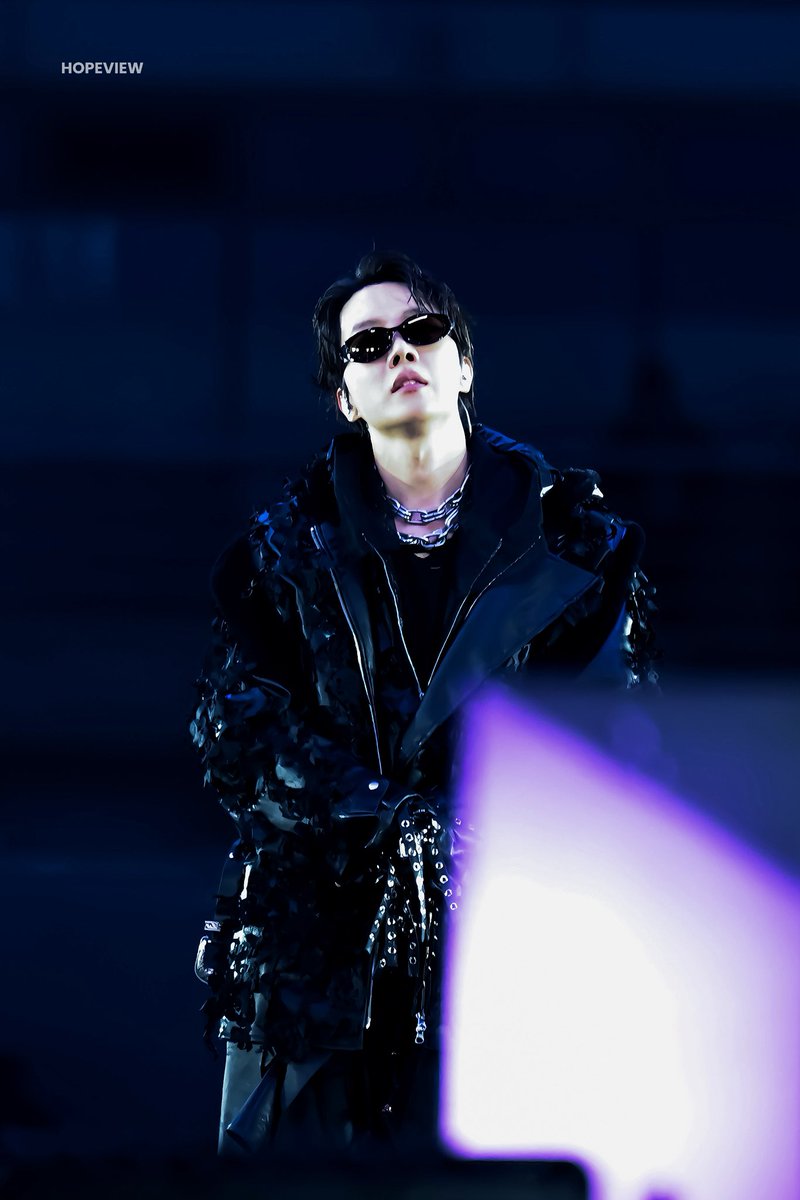 260411 Goyang Day2
#제이홉 #정호석 #jhope  #hobi #BTS_ARİRANG <a href="/BTS_twt/">방탄소년단</a>