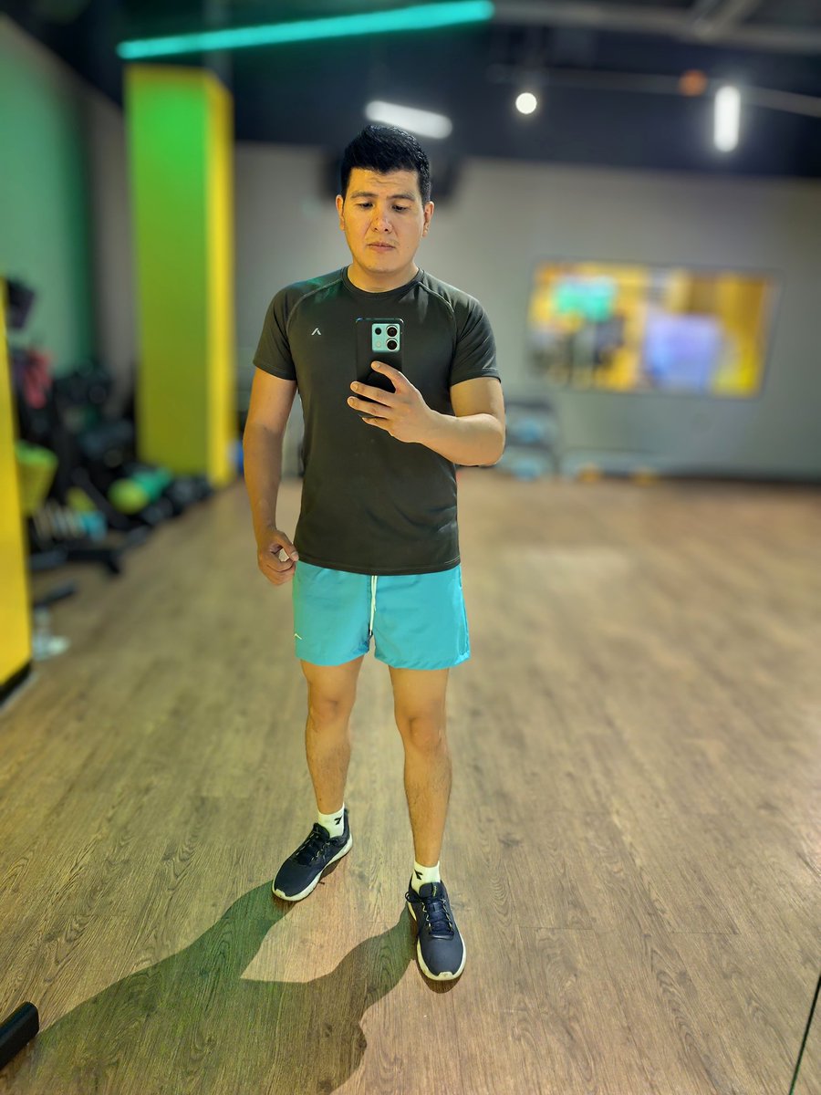 peter_yuzz's tweet photo. Entreno de sábado https://t.co/NIqYKBM4hP