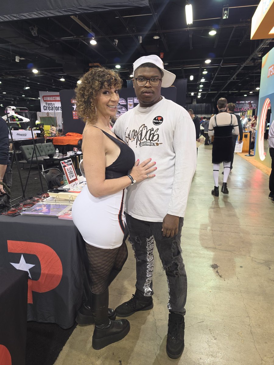 AmariTheCre8or PHX APR 25-27 tweet media