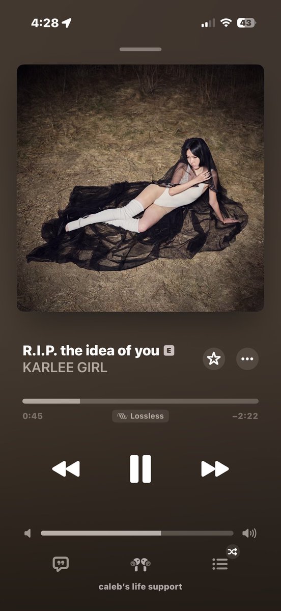 calebotomy's tweet image. i’m moving ???