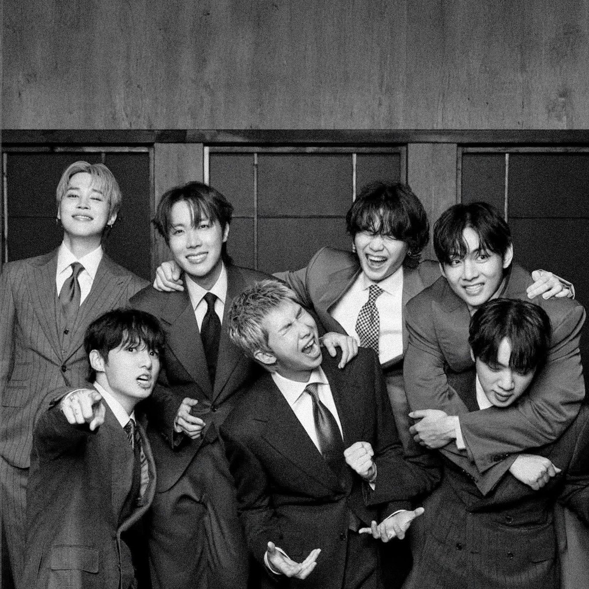 gab ⋆ VAI VER O BTS tweet media