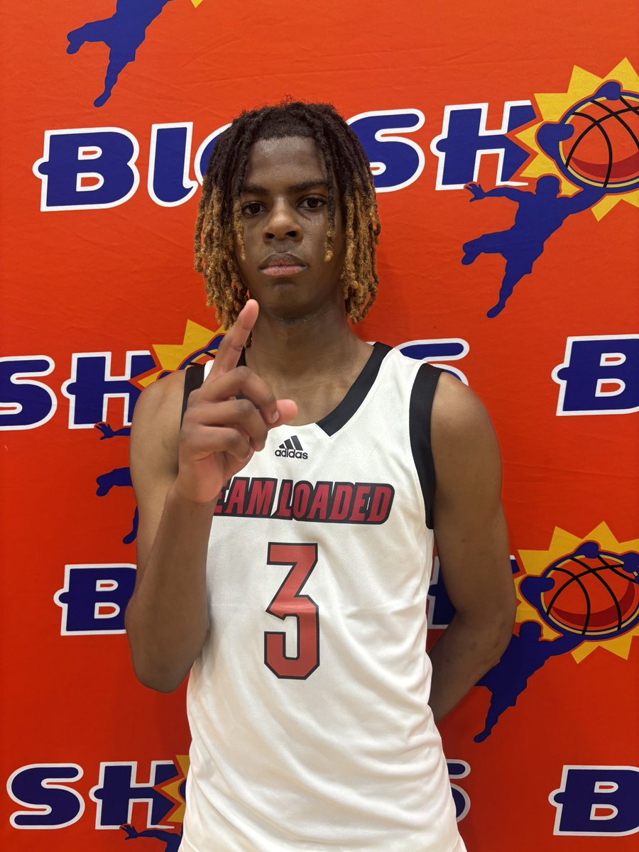 BigShotsGlobal's tweet photo. #BIGSHOTS #RiseTipoff 

15u 

Team Loaded South 3SSB - 68 
3 Jeremiah Murchison 21 
5 JT Williams 20 

Fayetteville Elite - 54 
4 Nick Smith 12 
1 Langston Johnson 10 https://t.co/URvIIve4HV