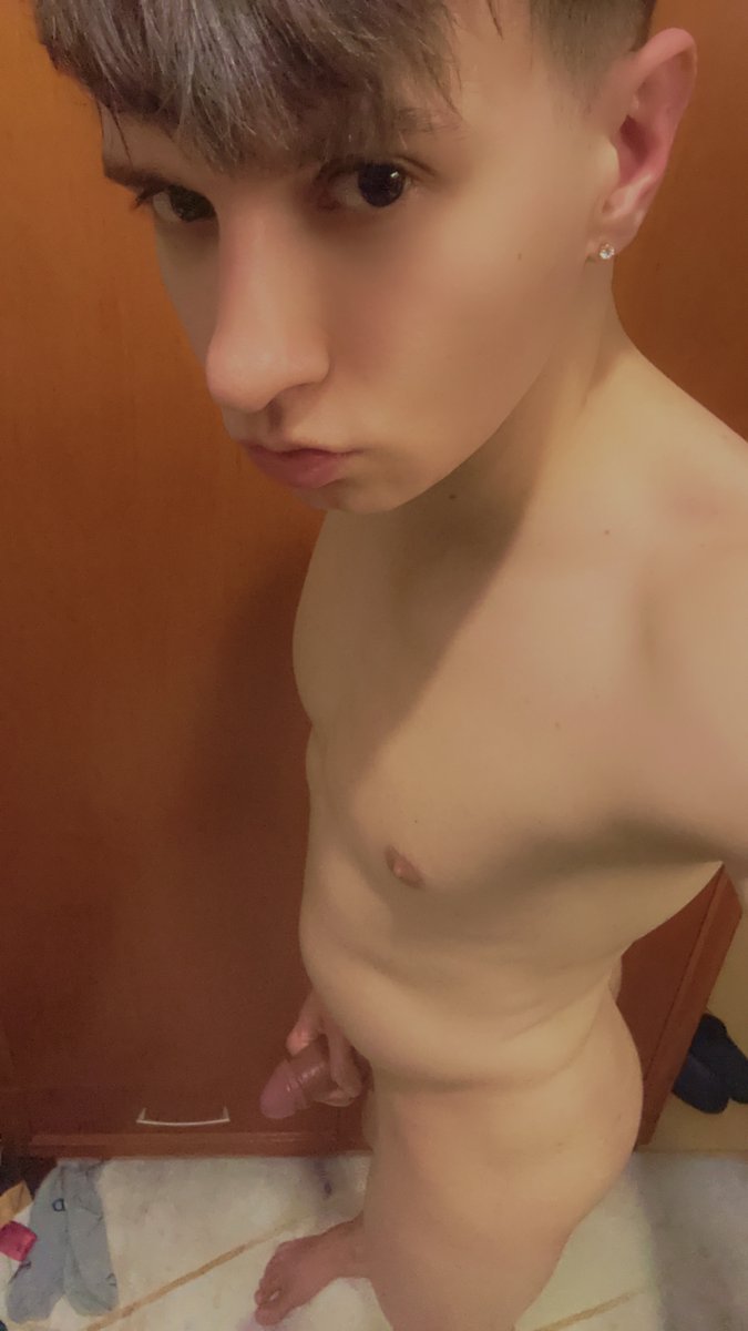 TwinkieOski (80k+) tweet media