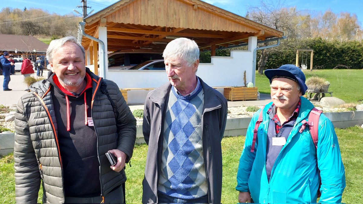 OM3TFP's tweet photo. HAM Meeting Drozdovo 2026 https://t.co/Qi7xsydg3t