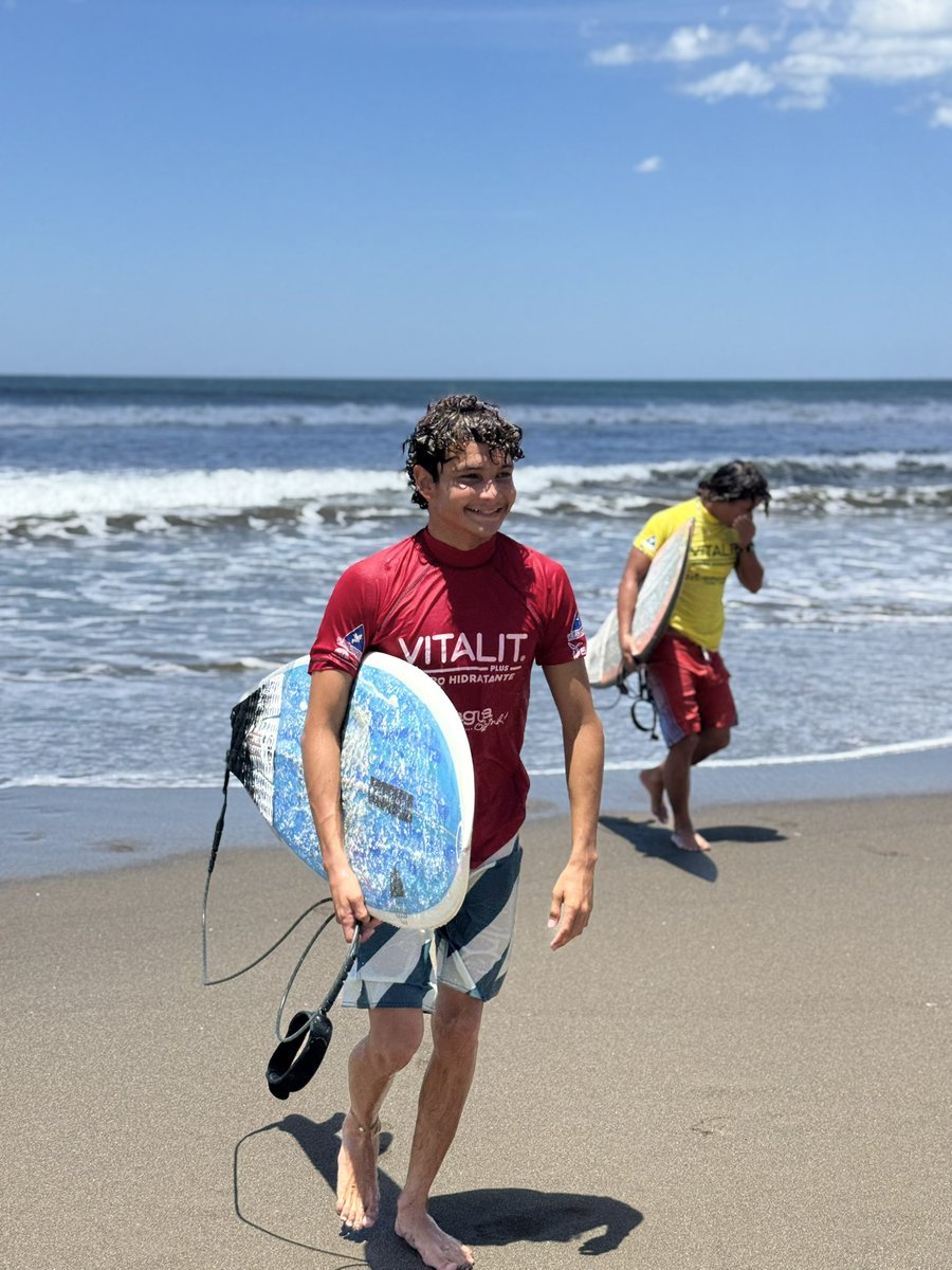 Intur León tweet media