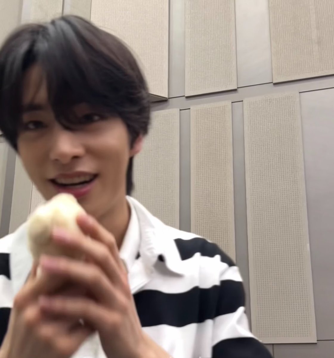 nanifairy tweet media