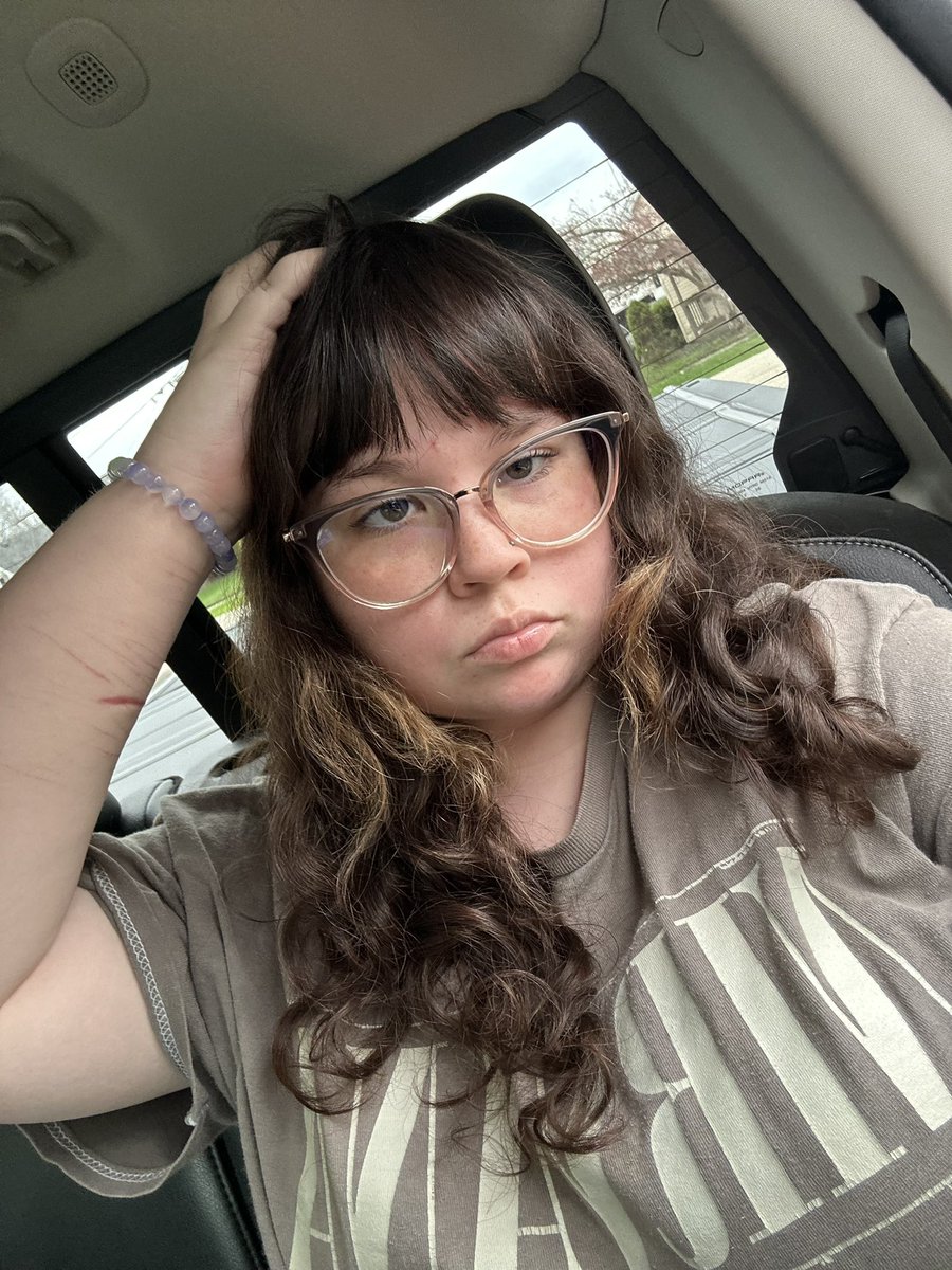 rainbowdash of shedtwt tweet media