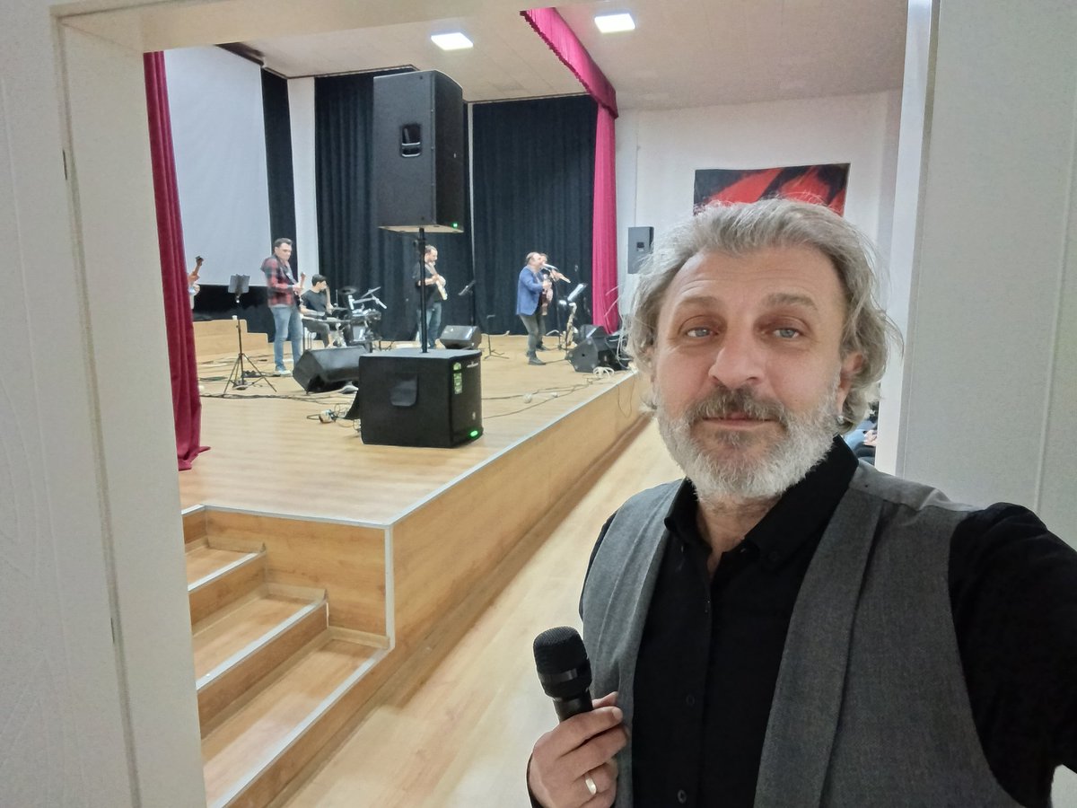 FatihBabaoglu42's tweet photo. Toprak Kaan için sahnedeyiz... https://t.co/LhXPmURFO5