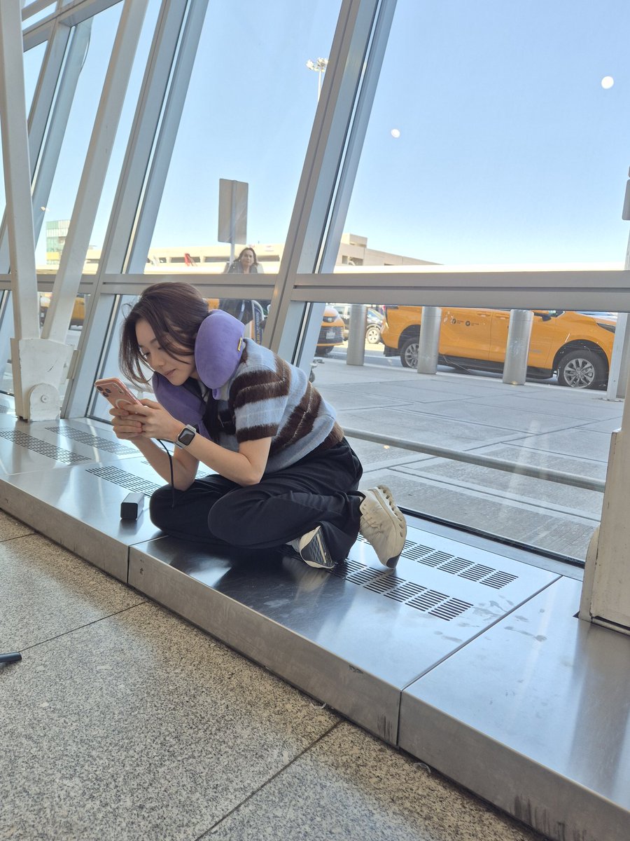 Jadoodoo tweet media