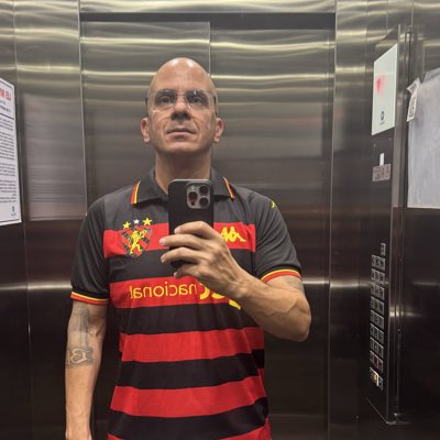 hugolbs's tweet photo. #NovaFotoDePerfil https://t.co/gLwVWWYMLl