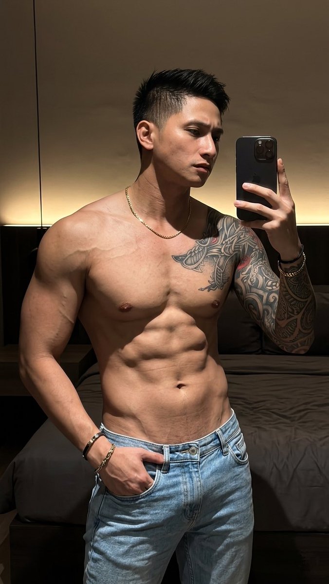 JT_19xx's tweet image. Late nights, clear thoughts.
#LateNightVibes #DeepThoughts #AloneTime #PeaceOfMind #Reflect #ChillMood #NightShift #QuietLife #StayGrounded #XPH