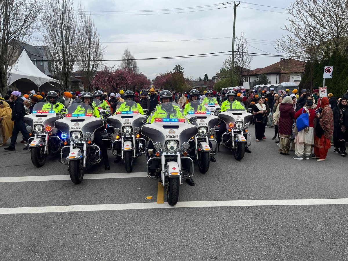 VPDTrafficUnit's tweet image. Great day @CityofVancouver for #Vaisakhi2026 parade to celebrate community, equality, and faith. It's a privilege to support this #Community event! #VancouverEvents