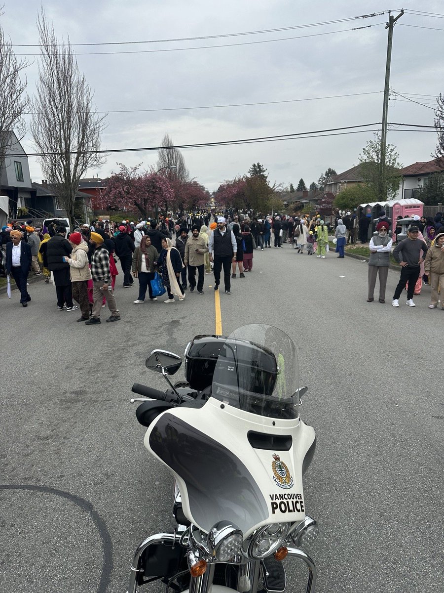 VPDTrafficUnit's tweet image. Great day @CityofVancouver for #Vaisakhi2026 parade to celebrate community, equality, and faith. It's a privilege to support this #Community event! #VancouverEvents