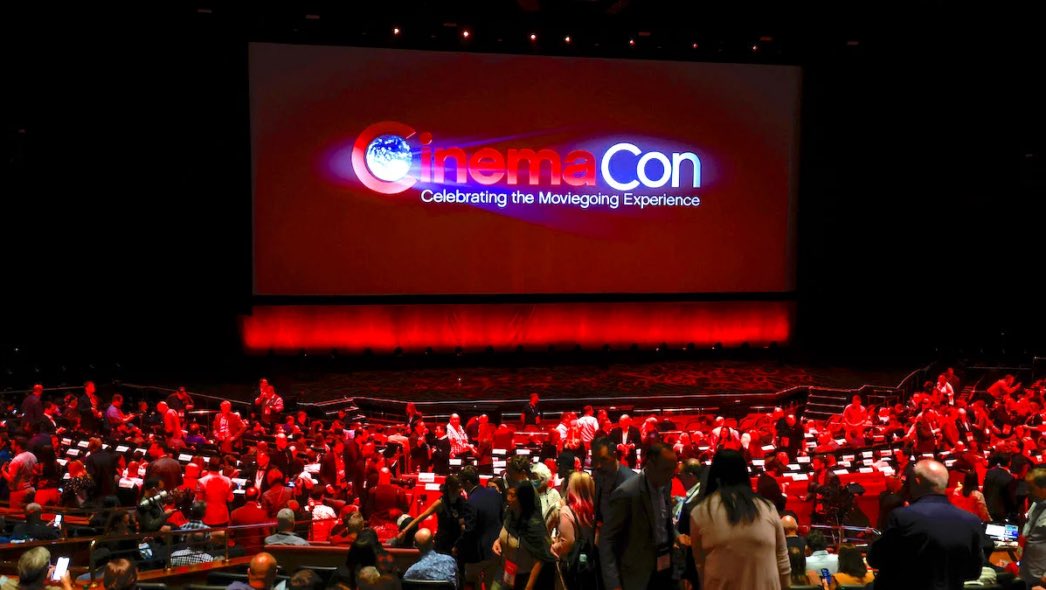 QuidVacuo's tweet photo. Mañana os haré un hilo con toda la información de la CinemaCon. La cubriré minuto a minuto como siempre. 

Así que solo tendrás que guardarte el tweet que pondré mañana y tendrás todas las noticias https://t.co/1e9zaLaVli