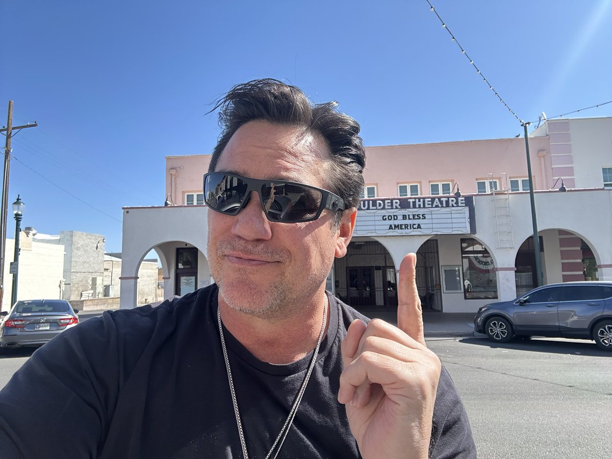 Dean Cain Updates ᥫ᭡ tweet media