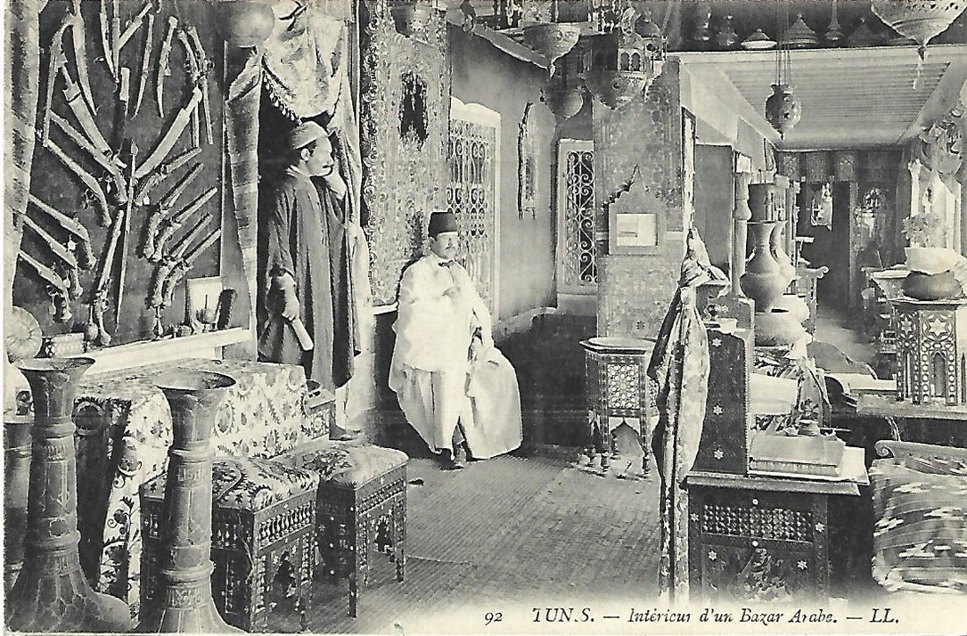 Au cœur d'un souk tunisien 
#Tunisia