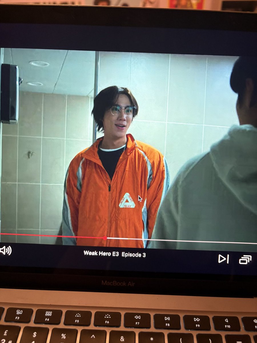 wes 🐰 tweet media