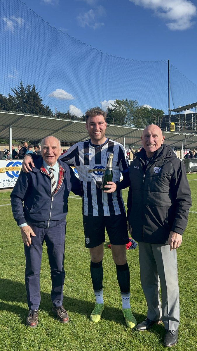Hanwell Town (Toon) FC tweet media
