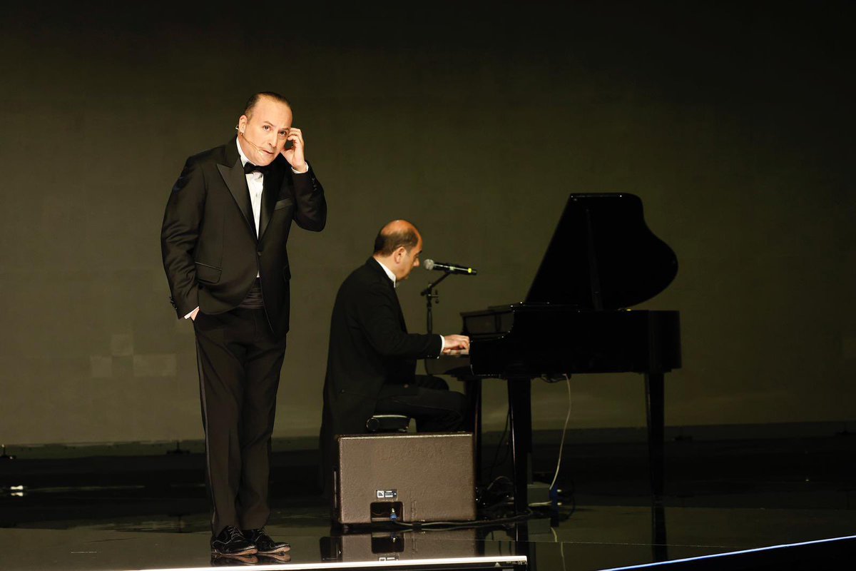 İş ortaklarımızla hedeflerimizi masaya yatırdığımız, stratejik derinliği yüksek ve oldukça verimli geçen toplantımızı, son güne yaraşır bir finalle noktaladık.

Bu özel akşamı, marka yüzümüz sevgili Tolga Çevik’in eşsiz sahne enerjisiyle taçlandırmakla kalmadık; aynı zamanda