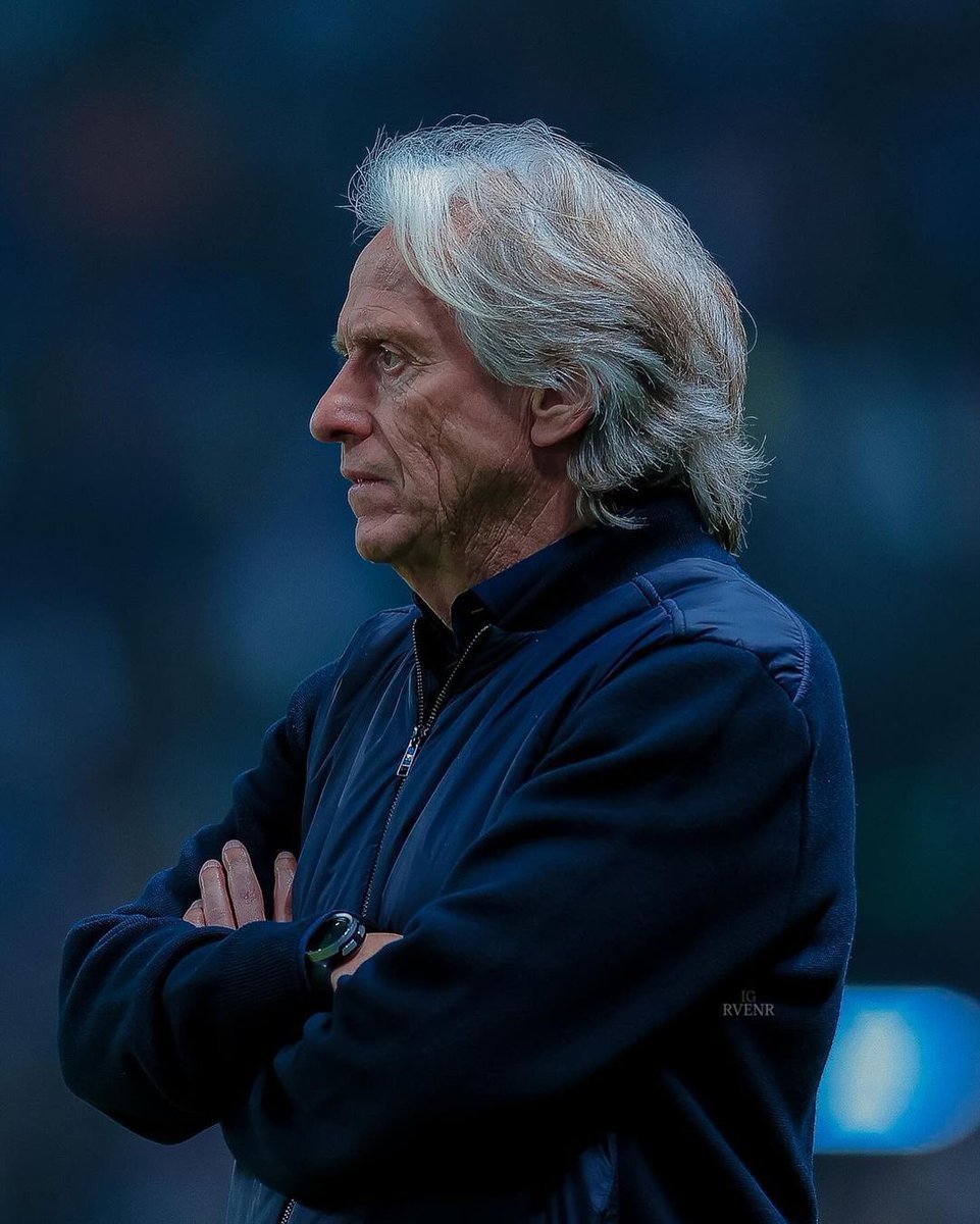 يزيد tweet media