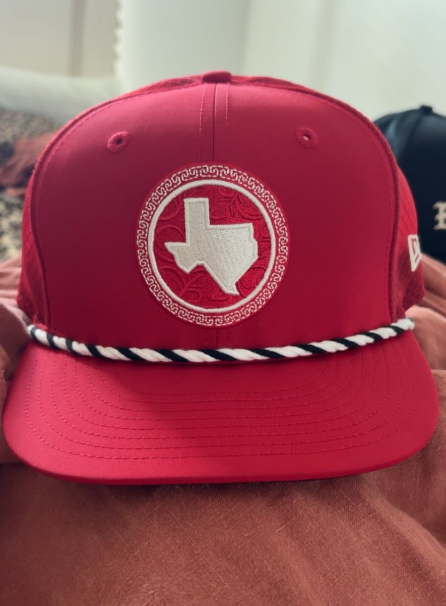 Jonathan tweet media