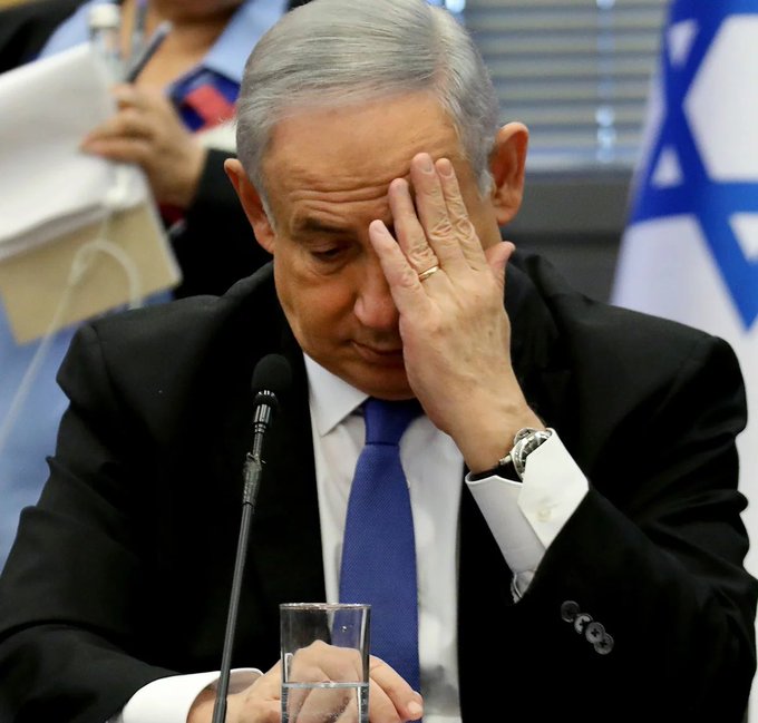 Katil netanyahu, yargılanacak!
The murderer netanyahu will be brought to justice!
#GenocidalNetanyahu