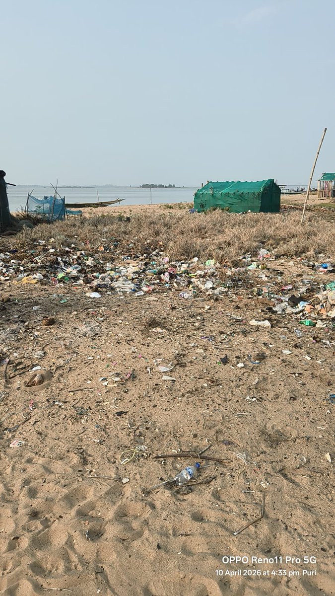 rakhalp5's tweet photo. Marine eco-system at Sipakuda Jetty (Puri) under threat Unregulated boats, plastic waste &amp; illegal liquor sales rising. No patrolling. Tourists being fleeced by the locals.plz intervene.
​@CMO_Odisha @dm_puri @SPPuri1 @ForestDeptt  @MoefccEroBbsr https://t.co/8arhe21Sda