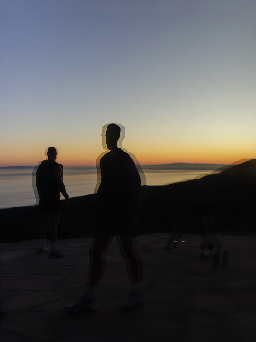 رحال tweet media