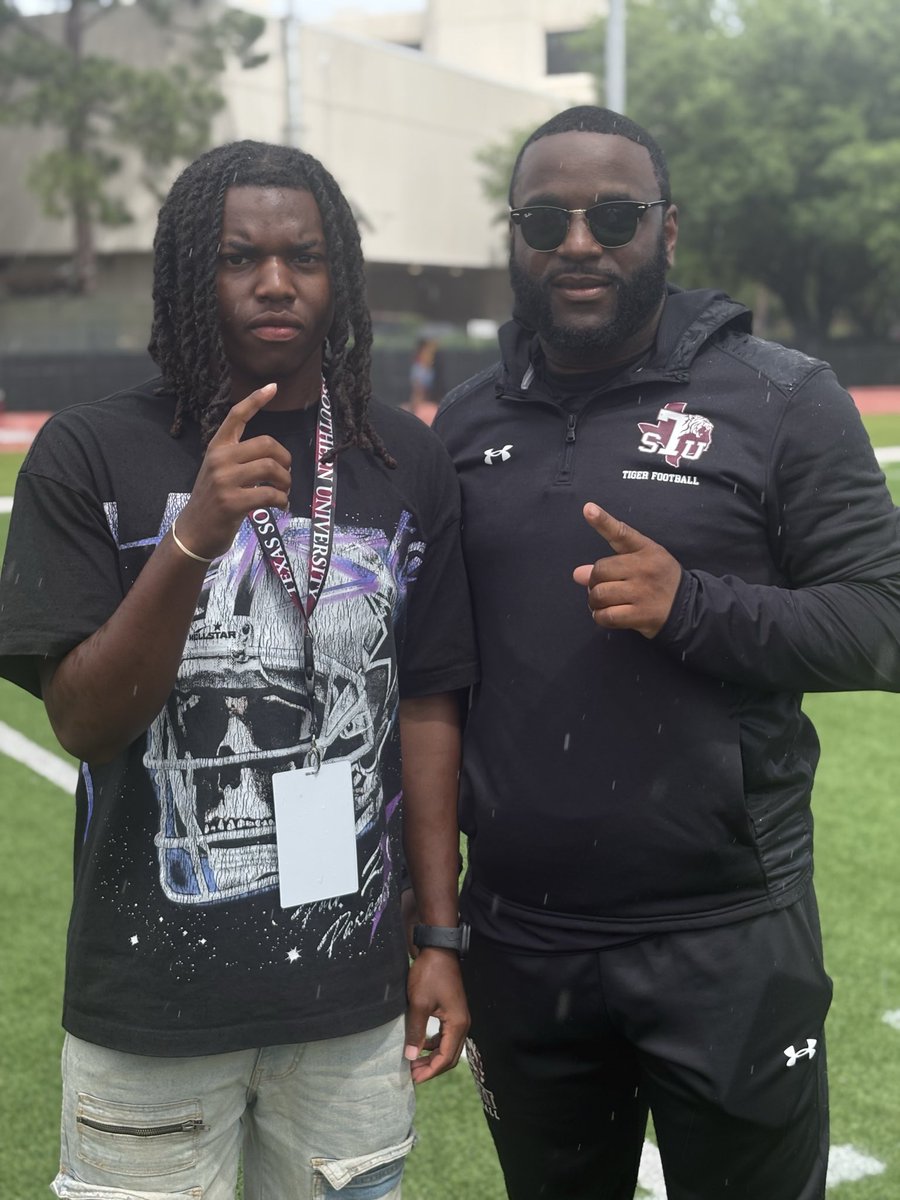 kell_702's tweet photo. Thank you @TSUFootball for having me out today. Great talks with @TheWGamePlan & @Coach_JW3. Looking forward to building. ๐๐ฝ
#FollowTheDrip #TheSauceU
#WeAreTexasSouthern
@dishman_cris @CoachBParker17 @CoachB_Owens
@CoachJRWilliams @NDNFootball @CoachMoser12 @CoachMase10 @TheZacWilliams @CoachTHansboro @FlightSkillz @Phobbs09 @Coast2Coasttc @ScottRapp17 @PrepRedzone @PrepRedzoneTX @Marchen44 @Prep1USA @TXTopTalent @BattleBb @dctf @SWiltfong_ @On3Recruits @TFloss32 @PlayBookAthlete @THEPLATFORMDR @TxThreat7v7 @NTXHSFB @AFGP_Sports @ParkerThune @ByAndyMcCulloch @Andrew_Ivins @samspiegs @gabrieldbrooks @adamgorney @sixstarfootball @JScruggs247 @JGonzalesJr10 @MikeRoach247 @247Sports @bench424nmore @Matt_Stepp817 @ihss_dfw @RivalsHS @BenjaminGolan @ChadSimmons_