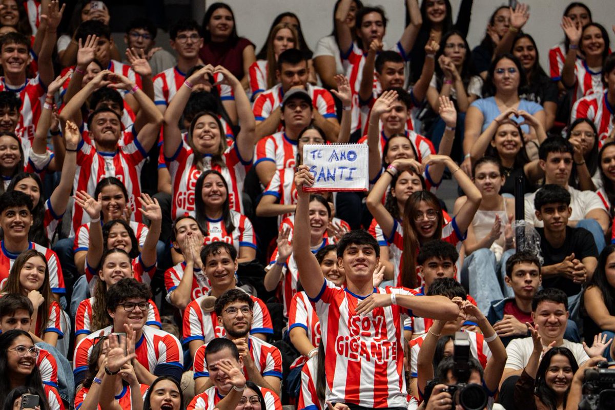 Santiago Peña tweet media