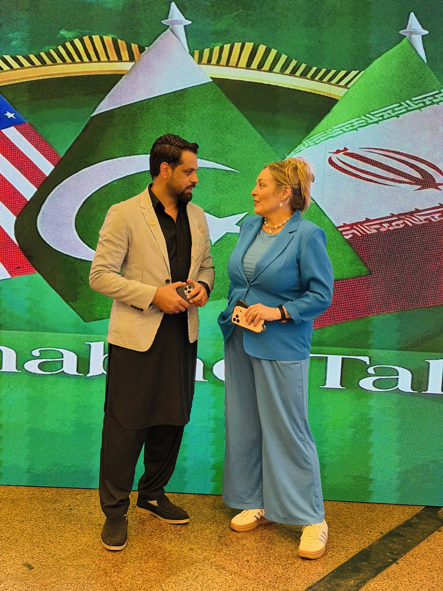 ShakirAbbasi22's tweet image. The #Islamabadtalks 
Exclusive chitchat with @KimberlyHalkett , Senior #WhiteHouse Correspondent for @AJEnglish