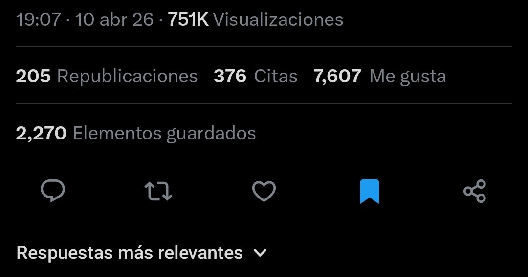 sixsixnaboletti's tweet photo. @EsTendenciaEnX 2270 guardados manga de pajeros https://t.co/S29MIH1zf9