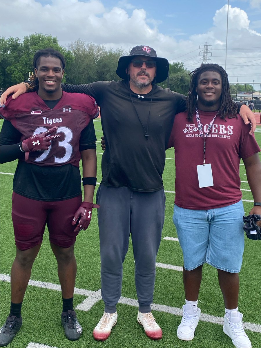 TreyFleming2027's tweet photo. Thank you for @TSUFootball for allowing us to come out to see what the tigers are all about. Had a great time watching the game and seeing my brother @TylerFleming05 play his first college spring game. Also grateful to meet @CoachPasswaters again, hope to keep in touch! https://t.co/ZJV681sgcx