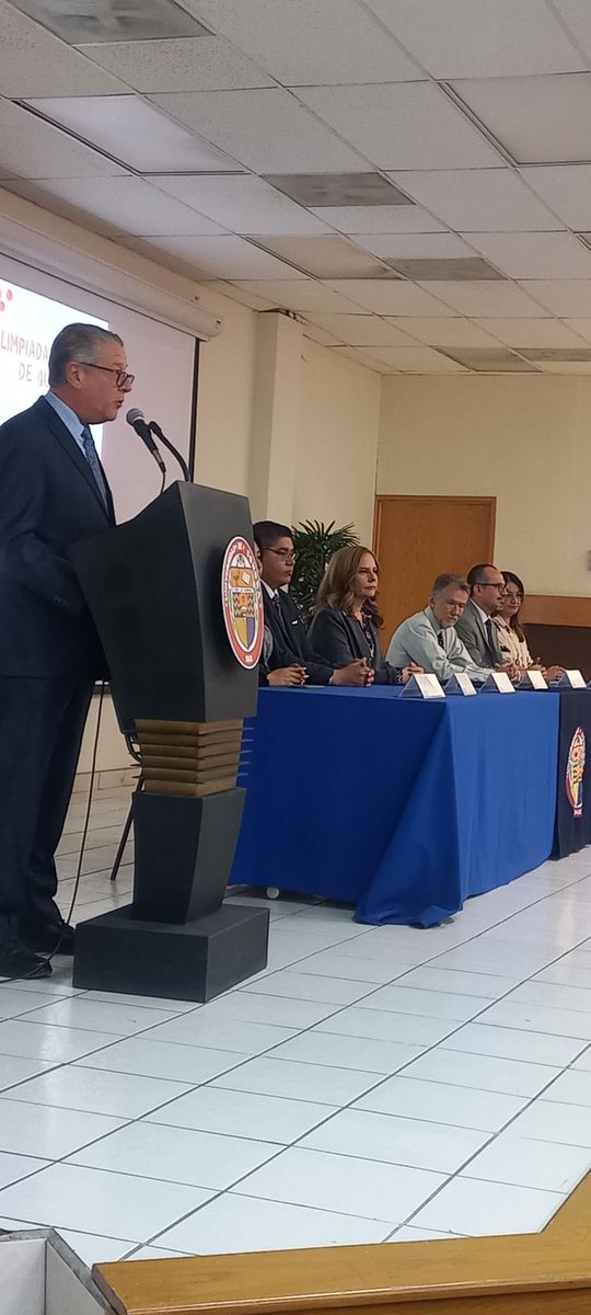 Soy Unison tweet media