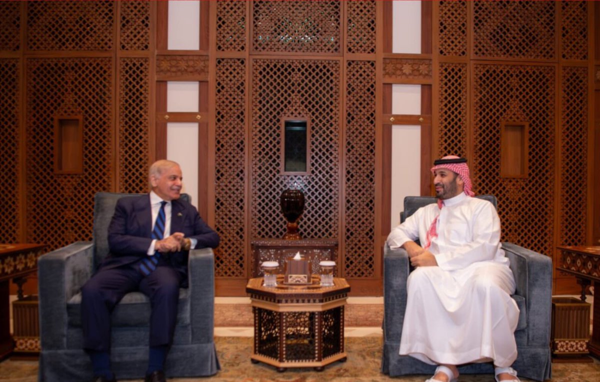 فرويد . Freud tweet media