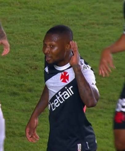 Perebas da Papada tweet media