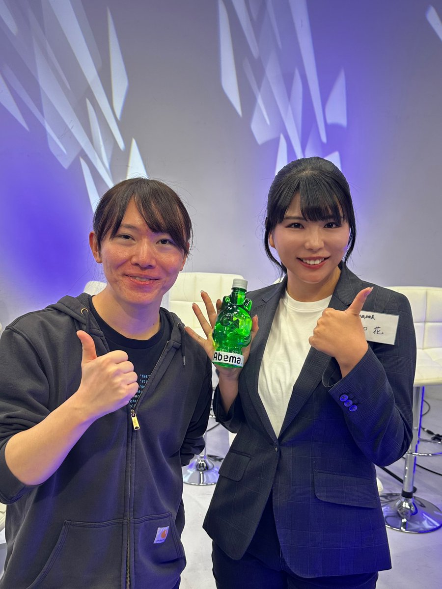 山口 花 tweet media