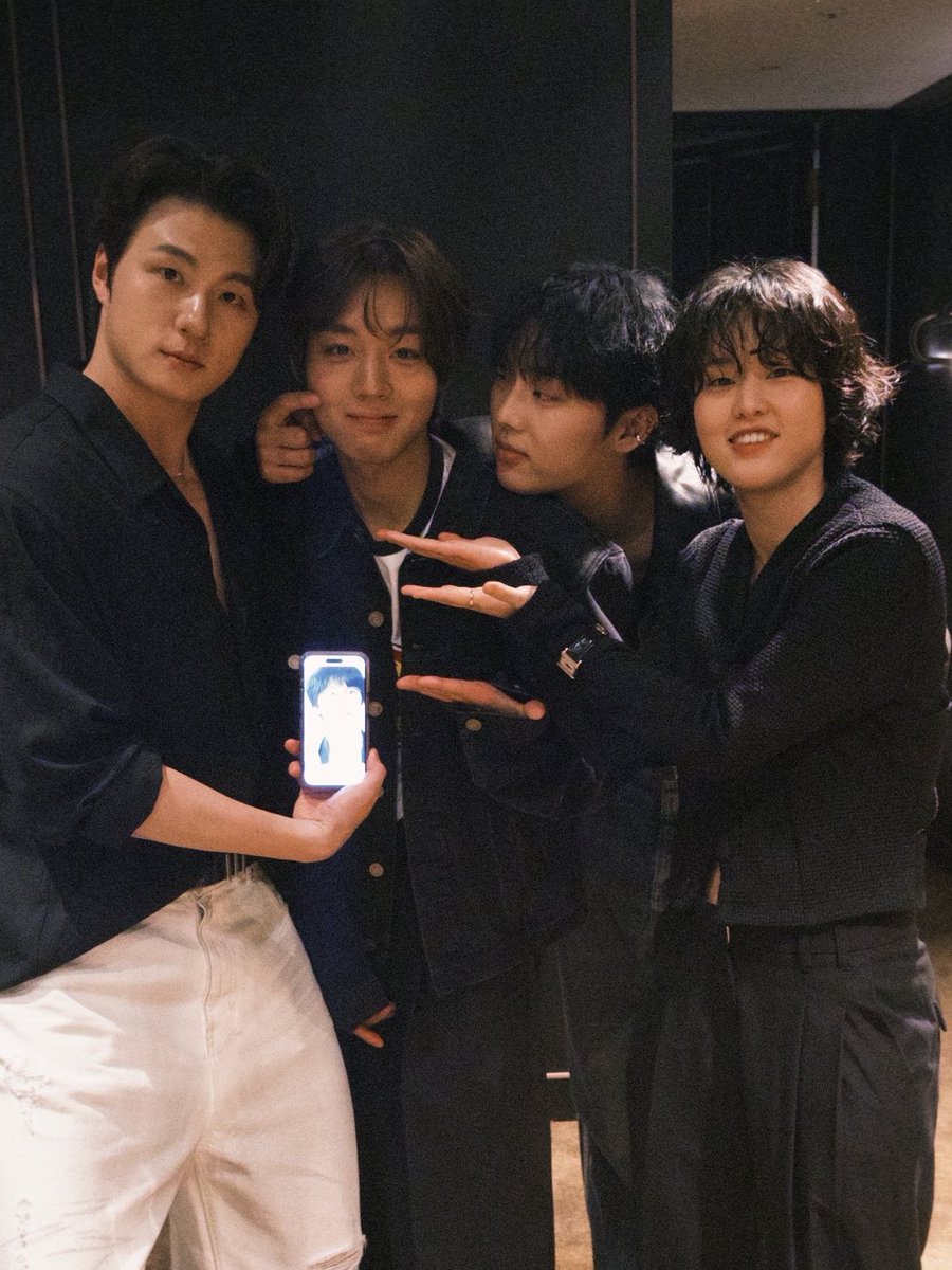 너굴이✮ tweet media