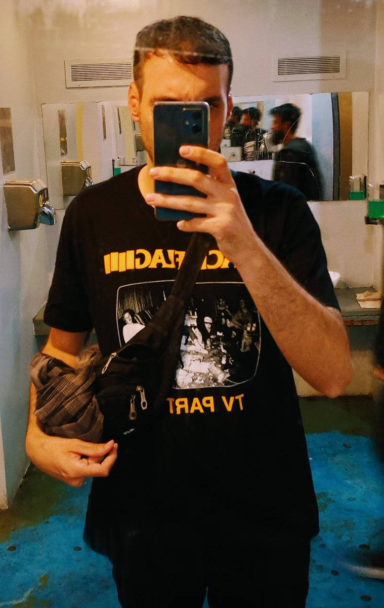 ex domador de leones tweet media