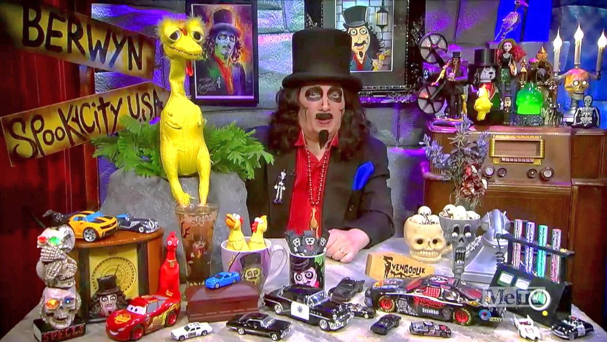 WTHuston tweet media