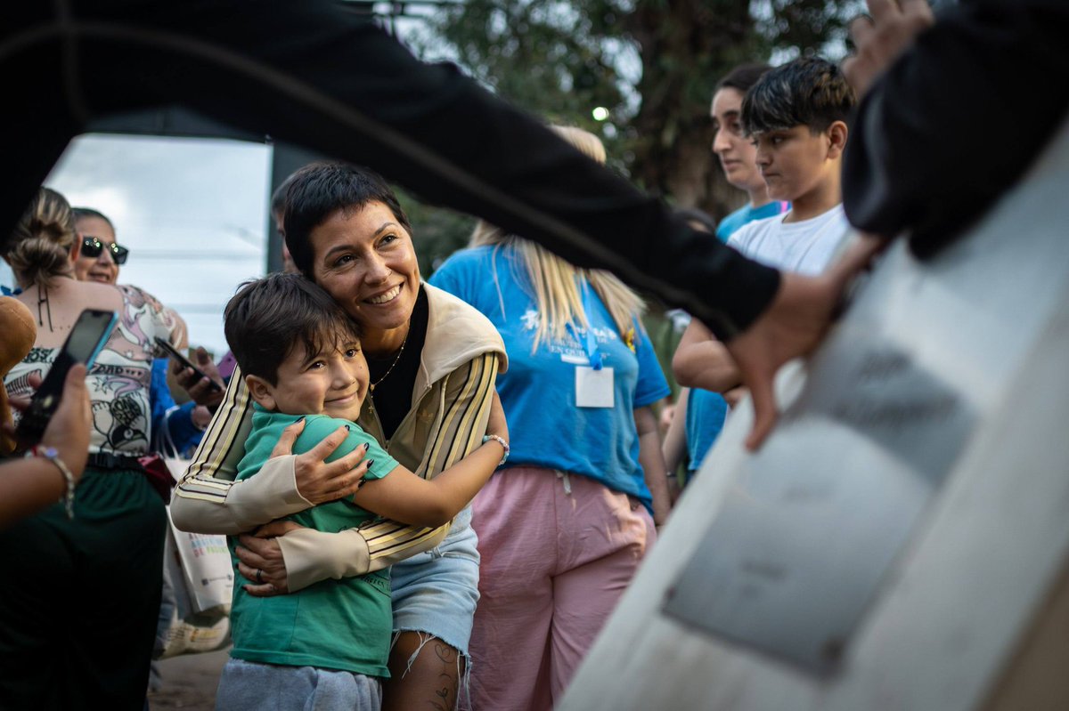 Mayra Mendoza ☀️ tweet media