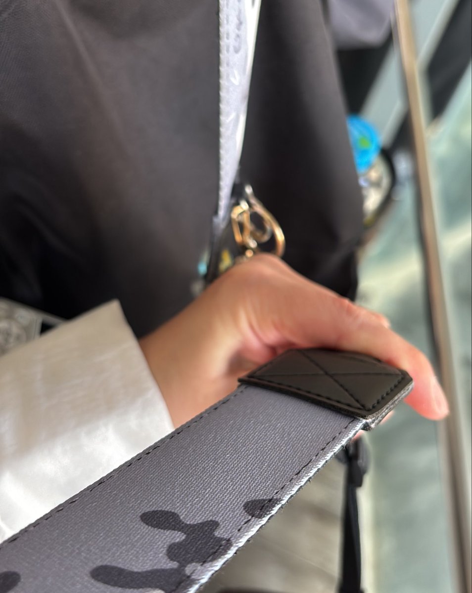 せいか tweet media