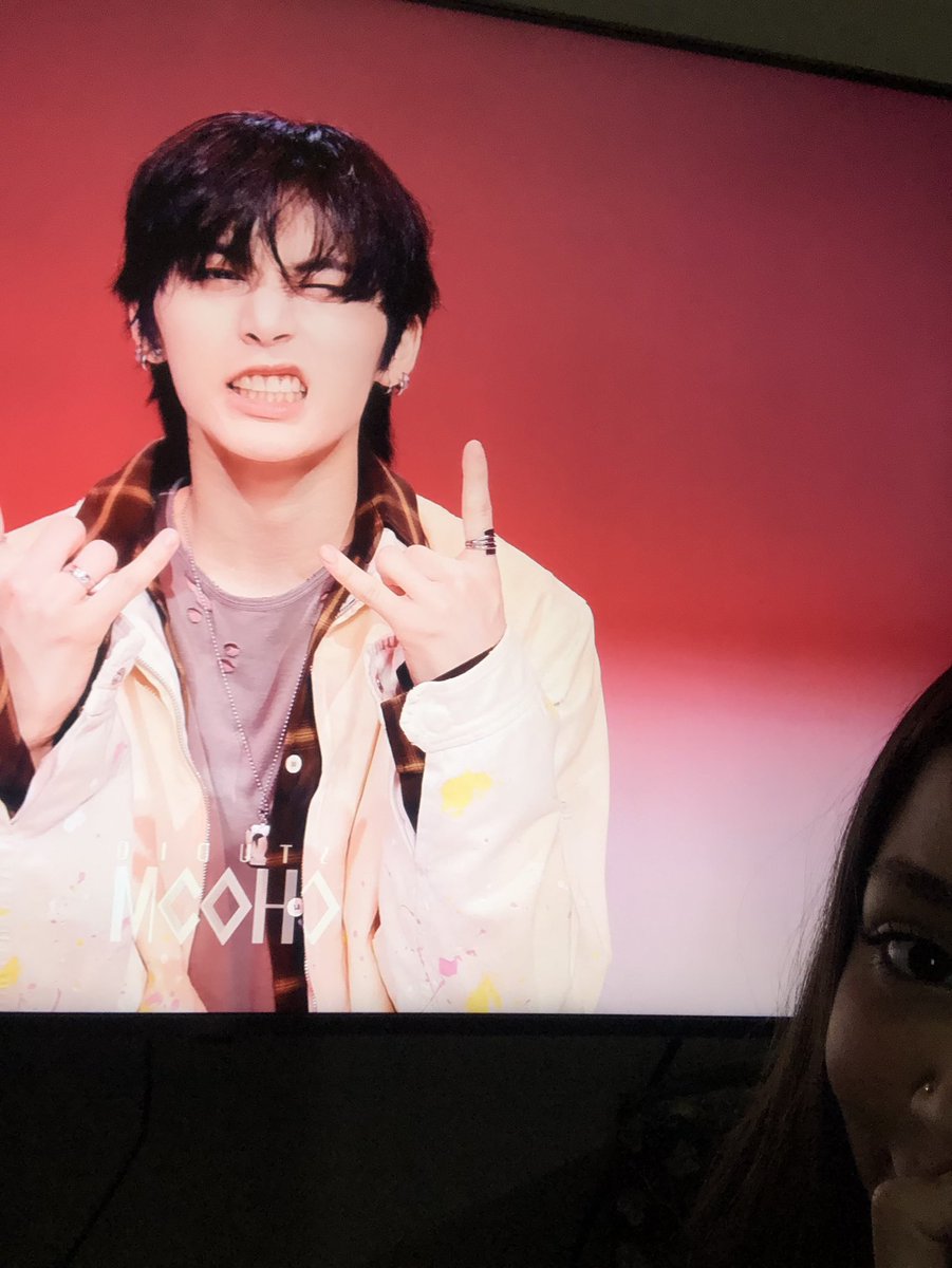 𑣲 bela REDRED tweet media