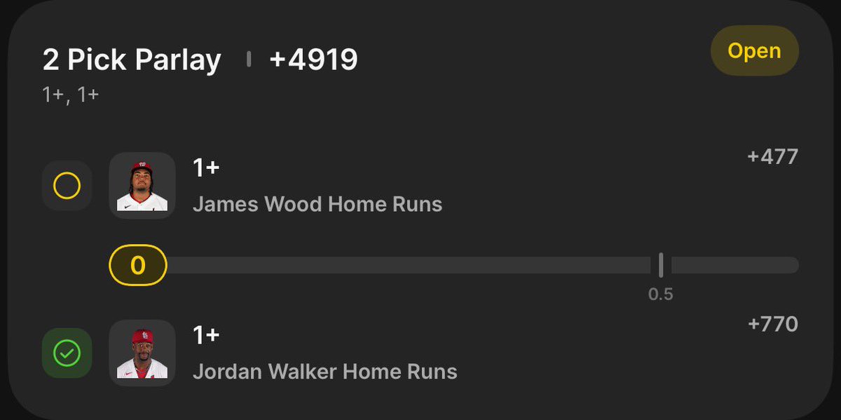 basketballgoddess7 tweet media