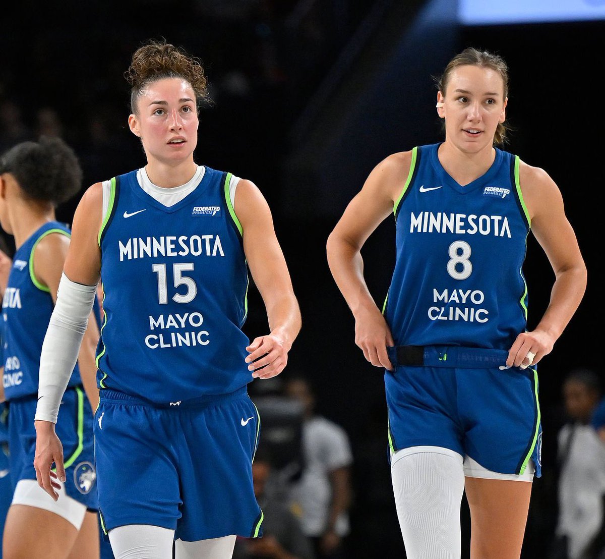 I talk hoops 🏀 tweet media