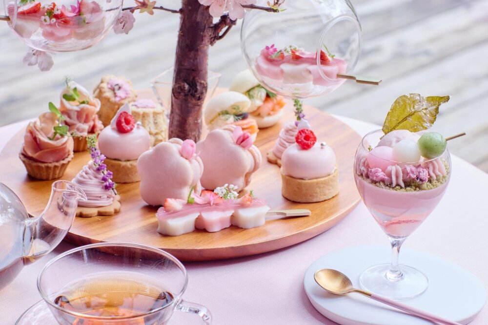 Fashion Press tweet media